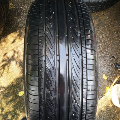 ล้อขอบ 18 vossen 5รู 114 พร้อมยางชุดล่ะ 11,500