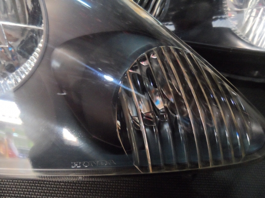 ขาย อะไหล่รถยนต์ มือสอง ไฟหน้า โคมดำ HONDA JAZZ ฮอนด้า แจ๊ส ตัวแรก