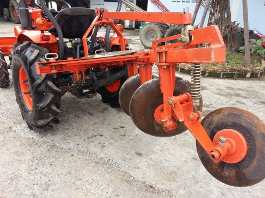 คูโบต้า KRT 140 พลัส ใบมีดดันหน้าช้าง ผานหลังช้าง สภาพดีมากครับ