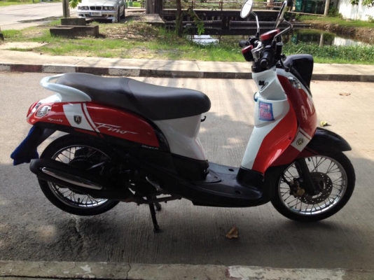 Fino เกย์แยก สีแดงขาว รถบ้านเดิมเดิม 16900 สภาพพร้อมใช่งาน