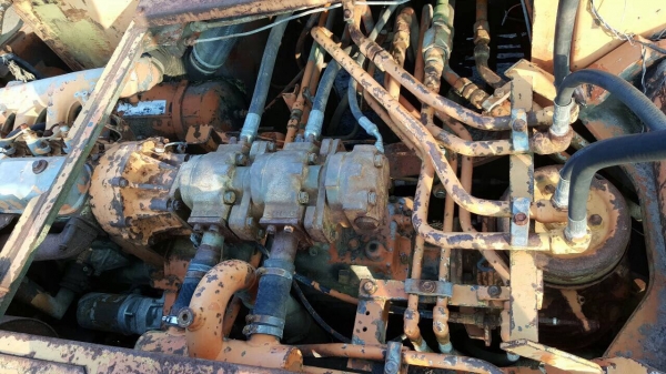 ขายแบคโฮ ขับเคลื่อนล้อยาง HITACHI WH04 สภาพต้องเก็บหน่อย เครื่อง+ปั้มดี ชุดกระบอกไฮดรอริคมีครบ ราคาต่อรองได้ครับ