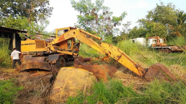 ขายแบคโฮ ขับเคลื่อนล้อยาง HITACHI WH04 สภาพต้องเก็บหน่อย เครื่อง+ปั้มดี ชุดกระบอกไฮดรอริคมีครบ ราคาต่อรองได้ครับ