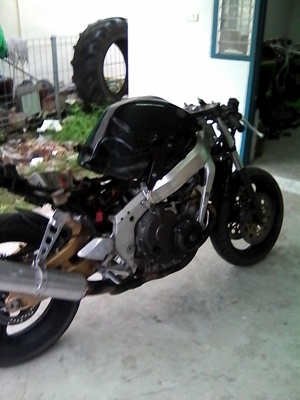 ขาย HONDA CBR 400 ปี 89 สำเนาทะเบียน แบตใหม่ เครื่องจบ ยางเหลือเยอะ