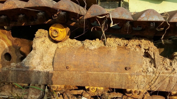 ขายแทรคเตอร์ KOMATSU D20P-5 เอกสารสัญญาซื้อขาย ราคาต่อรองได้ครับ