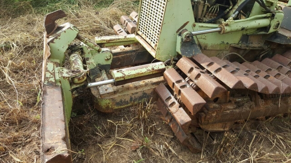 ขายแทรคเตอร์ KOMATSU D20P-5 เอกสารสัญญาซื้อขาย ราคาต่อรองได้ครับ