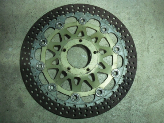 ขายจานแต่งจานโตใส่ฮอนด้าครับ