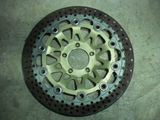 ขายจานแต่งจานโตใส่ฮอนด้าครับ