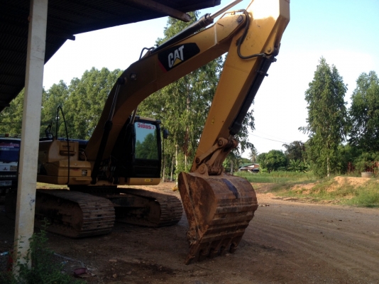 CAT รถแบคโฮ รุ่น  320 D-GC