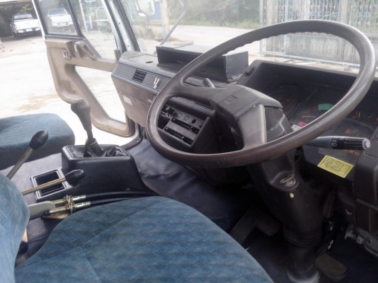 ขาย FUSO ต่อกะบะใหม่ ดั้มใหม่ 6 ตัน ปั้มใหม่ แอร์เย็น เครื่อง 6 สูบ 132 แรง รถใช้งานอยู่
