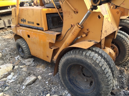 ขายรถตักKOMATSU SD10-3 เก่านอกพร้อมใช้งาน