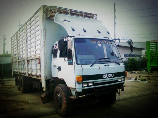 ขายรถ ISUZU 10 ล้อเพลาเดียวกระบะเกษตร ยาว 7.5 เมตร
