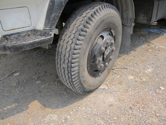 ขายสิบล้อ 2 เพลา FN527M-TD57XX รถห้างแท้ ปี44