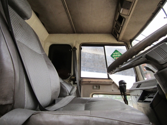 ขายสิบล้อ 2 เพลา FN527M-TD57XX รถห้างแท้ ปี44