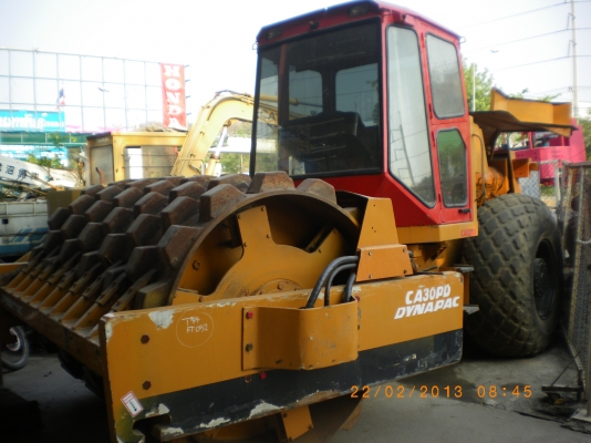 รถบดล้อหนาม