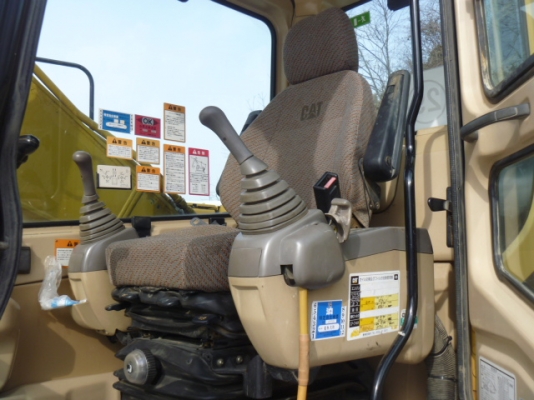 320B 3MR05787รถขุดCATจากญี่ปุ่นครับจะถึงไทยเร็วๆนี้ครับ