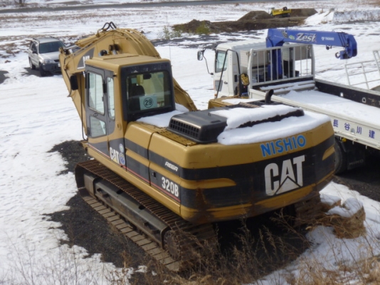 320B 3MR05787รถขุดCATจากญี่ปุ่นครับจะถึงไทยเร็วๆนี้ครับ