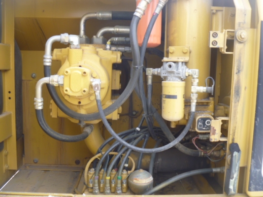 320B 3MR05787รถขุดCATจากญี่ปุ่นครับจะถึงไทยเร็วๆนี้ครับ