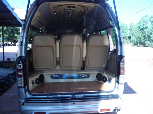 ขายรถตู้