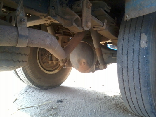 รถหกล้อ NPR 115 แรง เดิมเป็นรถโดยสาร ใช้งานเบา