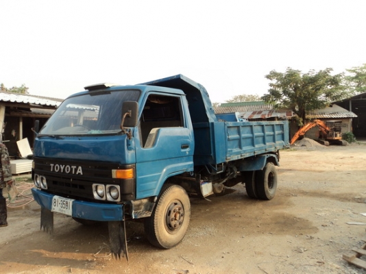 ขายรถหกล้อดั๊ม 5 คิว โตโยต้า