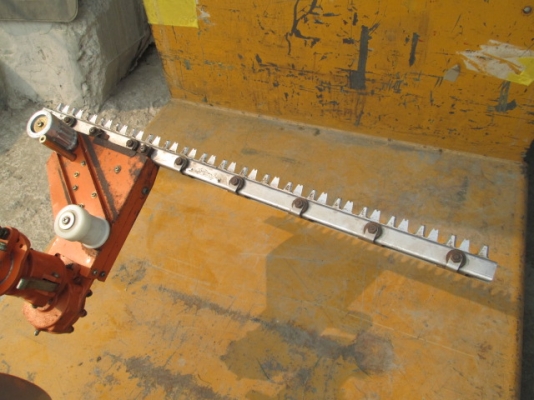 รหัส:13001039รถตัดหญ้าใช้เครื่องยนต์เบนซินTC-355(Made in Japan)www.nihonmono.com