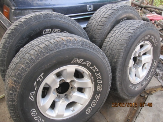 แม็กd4d 15+ ยาง maxxis 31/10.5/15