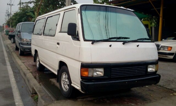 (พิเศษ) รถตู้ ราชการ เดิมๆ มือเดียว เบนซิน เครื่องแน่น ภายในดี