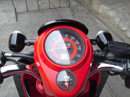 scoopy I ปี 53 ล้อแม็กซ์  สีขาว แดง รถสวย เครื่องเยี่ยม ซื้อใช้ไม่ผิดหวังแน่นอนจ้า