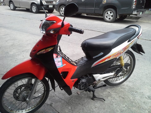 wave 100 ปี 51 สีแดง เทา  รถบ้าน เดิมๆ เครื่องเดิมแน่นๆ เอกสารครบ ภาษี พรบ.ไม่หมด
