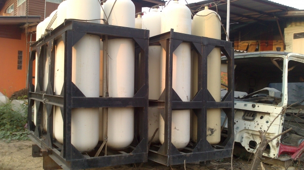 ต้องการขายถังก๊าซ 2 ชุด จำนวนชุดละ 10 ใบ + กล่อง ECU +ชุดสายไฟ +พร้อมเอกสาร ต้องการขายถังก๊าซ 2 ชุด จำนวนชุดละ 10 ใบ + กล่อง ECU +ชุดสายไฟ +พร้อมเอกสาร