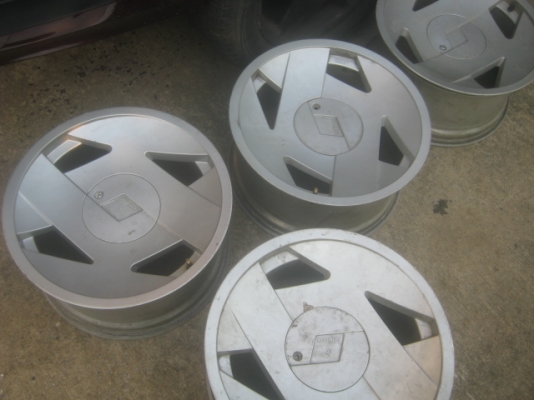 ขายล้อแม็กเคลเลนเนอร์สปอร์ตแท้ๆเยอรมันลายยอดฮิตของ BMW ขายล้อแม็กเคลเลนเนอร์สปอร์ตแท้ๆเยอรมันลายยอดฮิตของ BMW