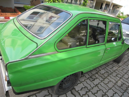 ขายของหายาก Sport 2 ประตู Fastback รุ่นแรกของ Mitsubishi