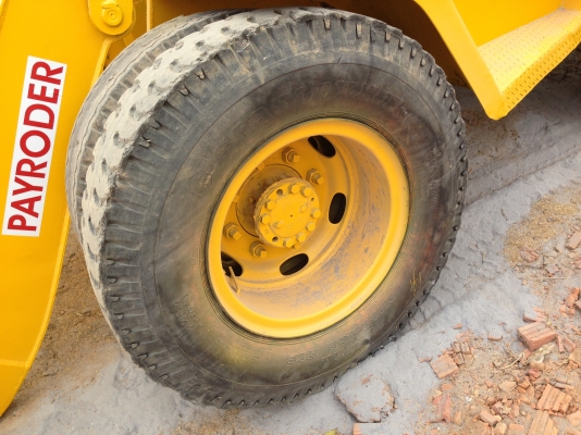 ขายด่วน JTM รถตักล้อยาง ตักได้ 1.5 คิว สภาพสวยดีพร้อมใช้งานได้เลย แบตเตอร์รี่ใหม่ทั้ง 2 ก้อน เครื่องยนต์ของ HINO 168 แรง EH700 แน่นดีแรงดีมากครับ ขายด่วน JTM รถตักล้อยาง ตักได้ 1.5 คิว สภาพสวยดีพร้อมใช้งานได้เลย แบตเตอร์รี่ใหม่ทั้ง 2 ก้อน เครื่องยนต์ของ HINO 168 แรง EH700 แน่นดีแรงดีมากครับ