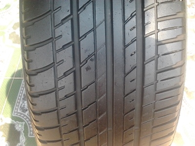 ขายยาง215/60/16 ปี 2910 BRIDERTONE TURANZA ER370 1 ชุด   ราคา :  2,400.00  บาท