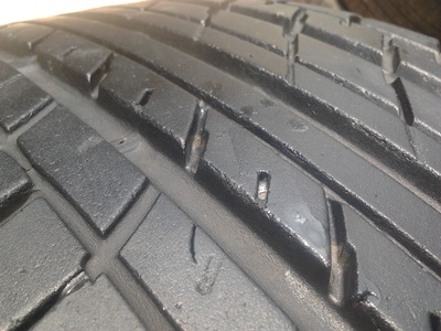 ขายยาง215/60/16 ปี 2910 BRIDERTONE TURANZA ER370 1 ชุด   ราคา :  2,400.00  บาท