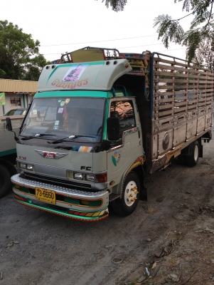 ขายรถบรรทุก 6 ล้อ FC ยาว 5.50 เมตร ปี 39 ขายรถบรรทุก 6 ล้อ FC ยาว 5.50 เมตร ปี 39