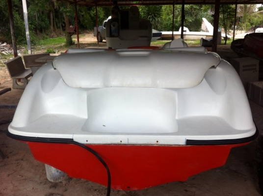 ขายเรือไฟเบอร์สปอร์ตใหม่ สำหรับน้ำเค็มและน้ำจืด เครื่องเกาะท้าย ราคาถูก