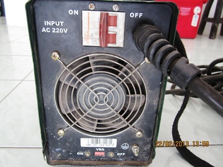 เครื่องเชื่อมธูปไฟฟ้า ระบบอินเวอร์เตอร์ ลองเวล MODEL MMA-215 เครื่องเชื่อมธูปไฟฟ้า ระบบอินเวอร์เตอร์ ลองเวล MODEL MMA-215