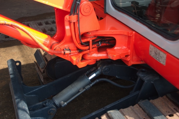 ขาย รถขุดเล็ก HITACHI EX25 เก่านอก สวยๆ 380,000 TEL : 087-0339334 (อ็อฟ)