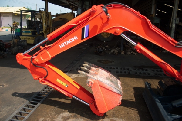ขาย รถขุดเล็ก HITACHI EX25 เก่านอก สวยๆ 380,000 TEL : 087-0339334 (อ็อฟ)