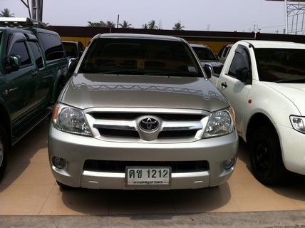 ขายถูก กระบะ vigo เบนซิลติดแก๊ส สอบถามเพิ่มเติมได้นะคะ