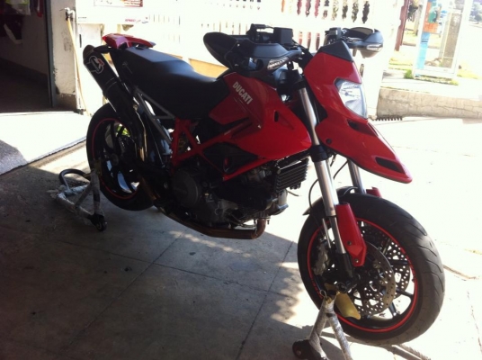 DUCATI Hypermotard 796  INV.+สพม. ปี 2010 มีกุญแจ2+card  359,000- ด่วนเลย!!!!