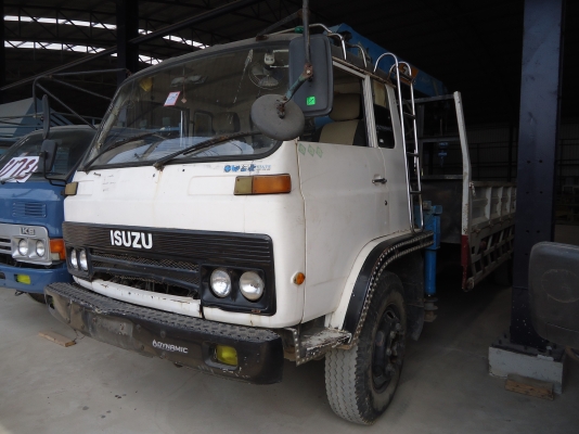 รถ 6ล้อ อีซูซุ มีเครน Z300 ยกได้ 3ตัน