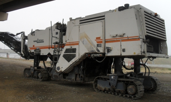 WIRTGEN  W 2200