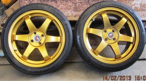 แม็ก TE37SL ขอบ 17" พร้อมยาง มีคู่เดียว ขาย 3,500 บาท