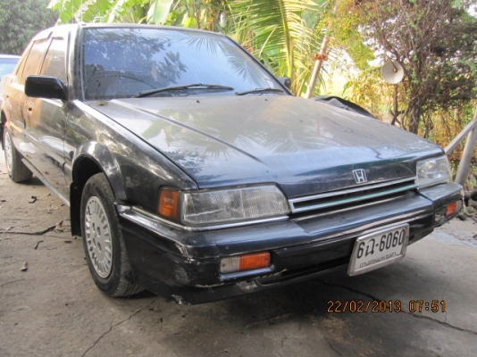 ขาย HONDA ACCORD   สีขาวกับสีดำ