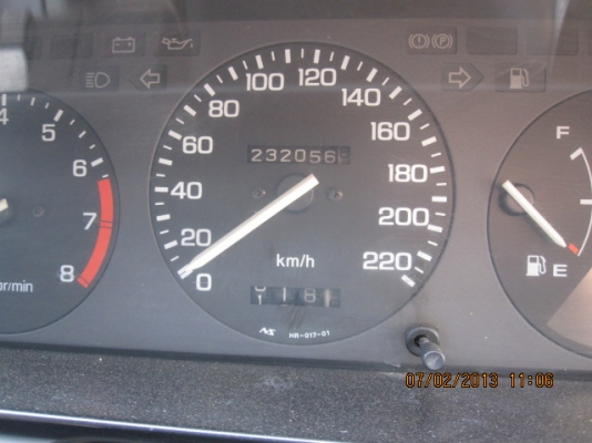 ขาย HONDA ACCORD   สีขาวกับสีดำ