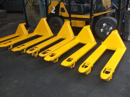 แฮนด์พาเลส รับน้ำหนักได้ 2.5  ตัน สภาพใหม่กิ๊ก  ราคาเบาๆ