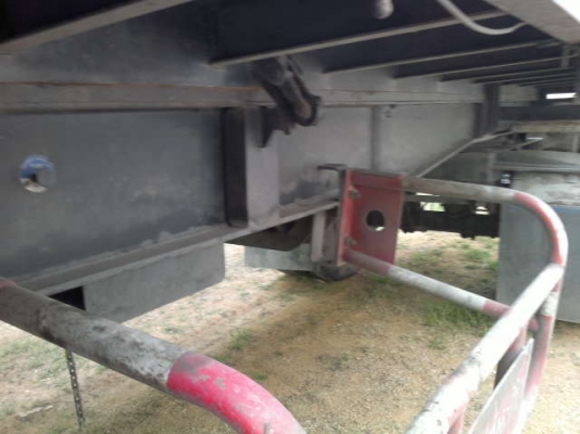 รถฮีโน่ 10 ล้อดั๊ม FM3M 240 แรงม้า ปี 39 ( ขายแม่ลูก )  สนใจติดต่อ 081 - 6079515