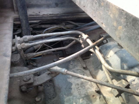 รถฮีโน่ 10 ล้อดั๊ม FM3M 240 แรงม้า ปี 39 ( ขายแม่ลูก )  สนใจติดต่อ 081 - 6079515